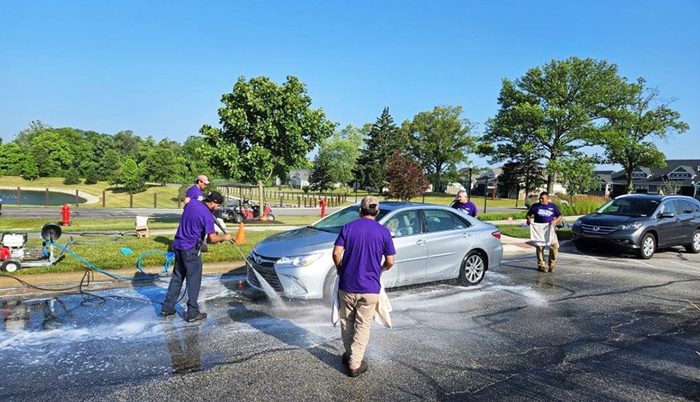Hoosier Village fundraiser supports Alzheimer’s Association Hoosier Village fundraiser supports Alzheimer’s Association